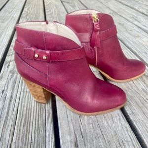 Boden Stratford Bootie size 38